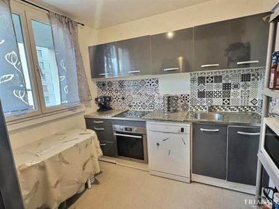 Appartement - 49 m² - 2 pièces