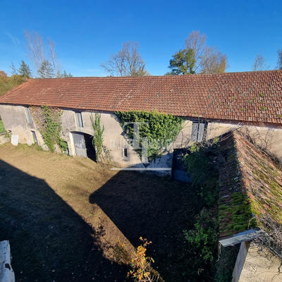 Maison ancienne - 180 m² - 7 pièces