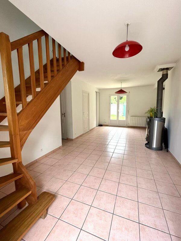 Maison - 87 m² - 7 pièces