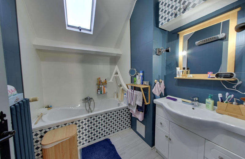 Appartement - 71 m² - 4 pièces