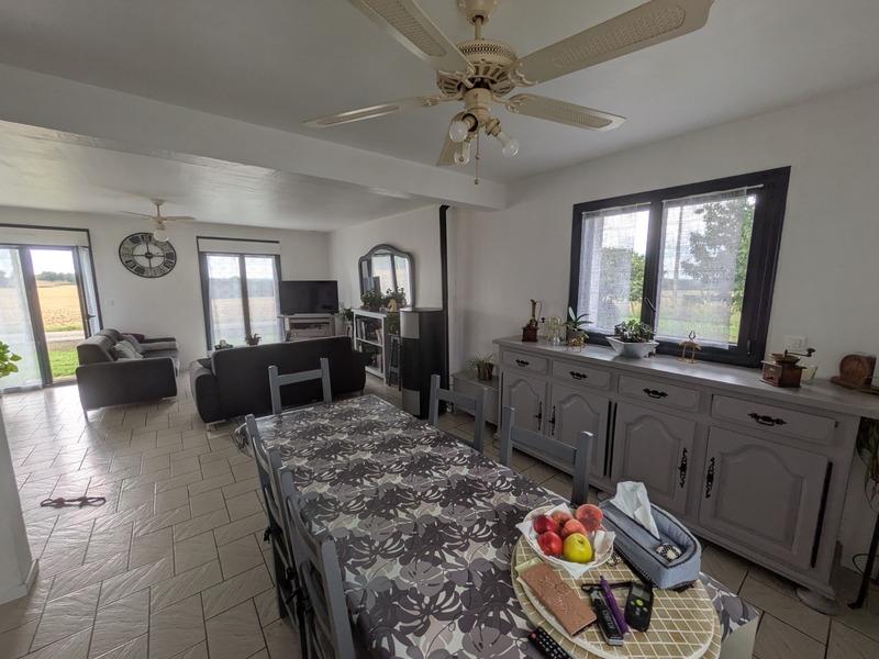 Maison - 167 m² - 7 pièces