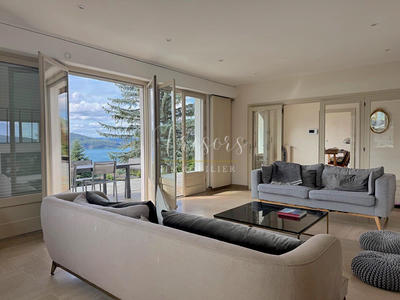 Villa - 345 m² - 8 pièces