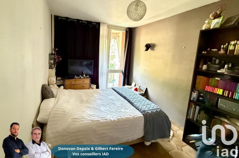 Appartement - 93 m² - 5 pièces