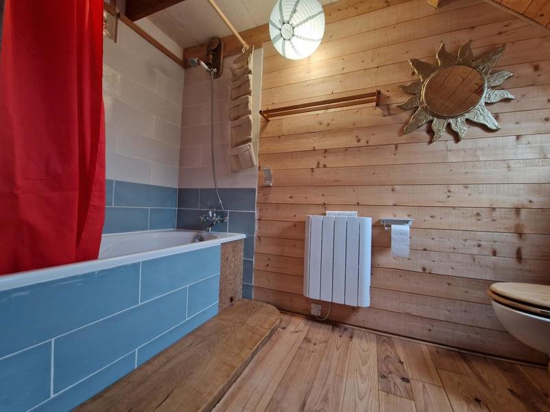 Maison - 246 m² - 10 pièces