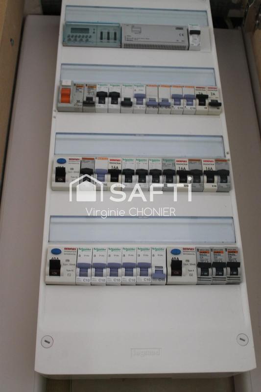 Maison - 153 m² - 6 pièces