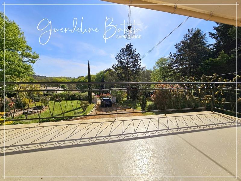 Maison - 157 m² - 7 pièces