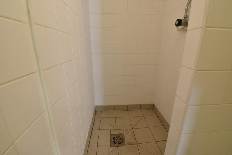 Bureau - 690 m² - 3 pièces