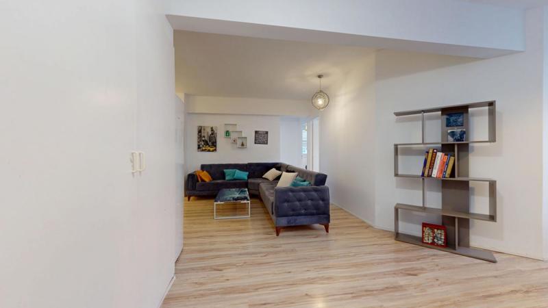 Appartement - 113 m² - 7 pièces