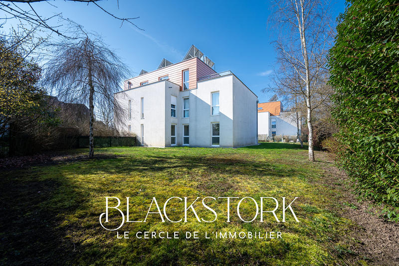 Appartement - 85 m² - 4 pièces