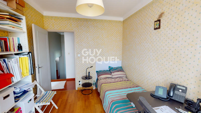 Maison - 177 m² - 6 pièces