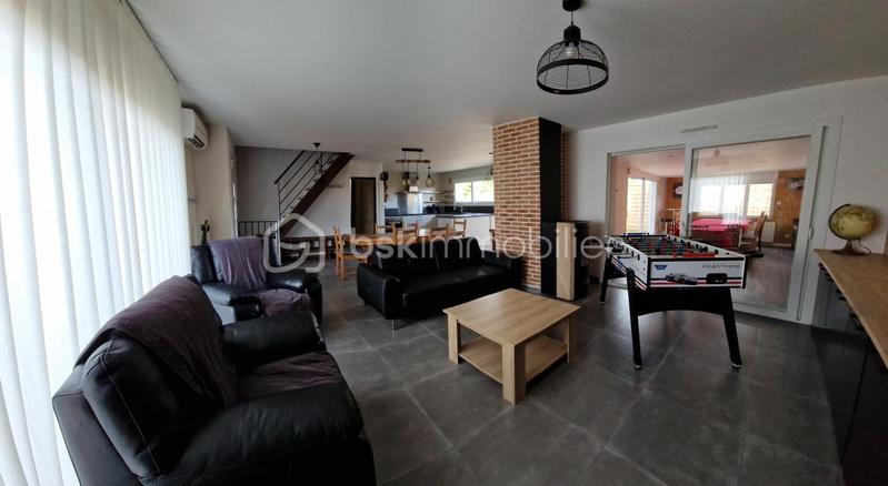 Maison - 190 m² - 8 pièces