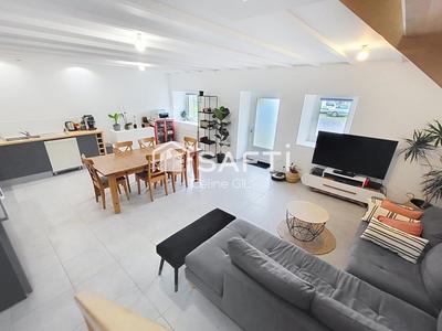 Maison - 92 m² - 4 pièces