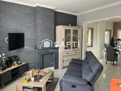 Maison - 105 m² - 6 pièces