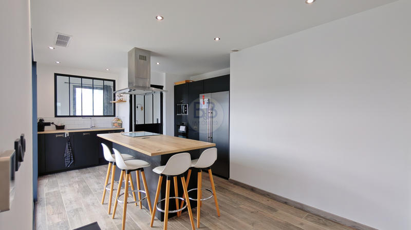 Villa - 103 m² - 4 pièces