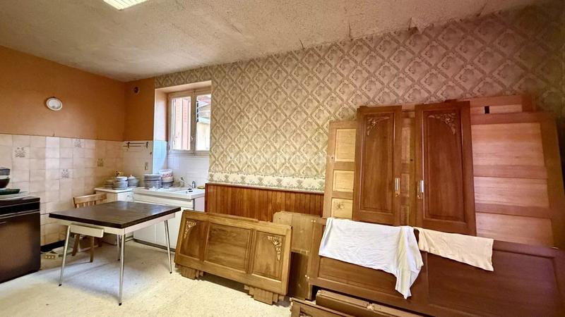 Maison - 210 m² - 5 pièces