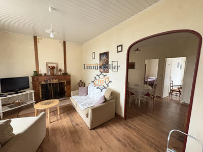 Maison - 104 m² - 4 pièces