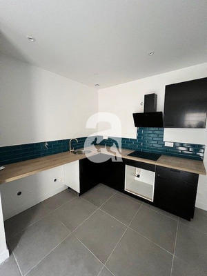 Appartement - 81 m² - 4 pièces