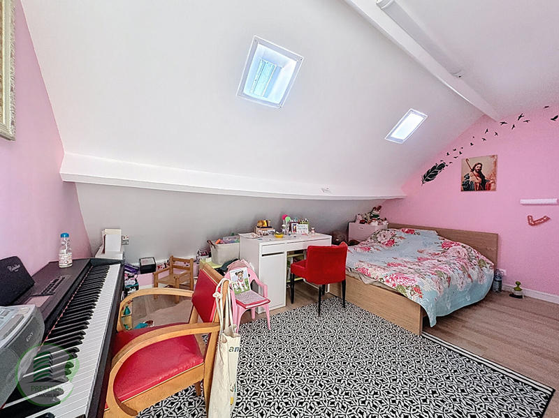 Maison - 108 m² - 5 pièces