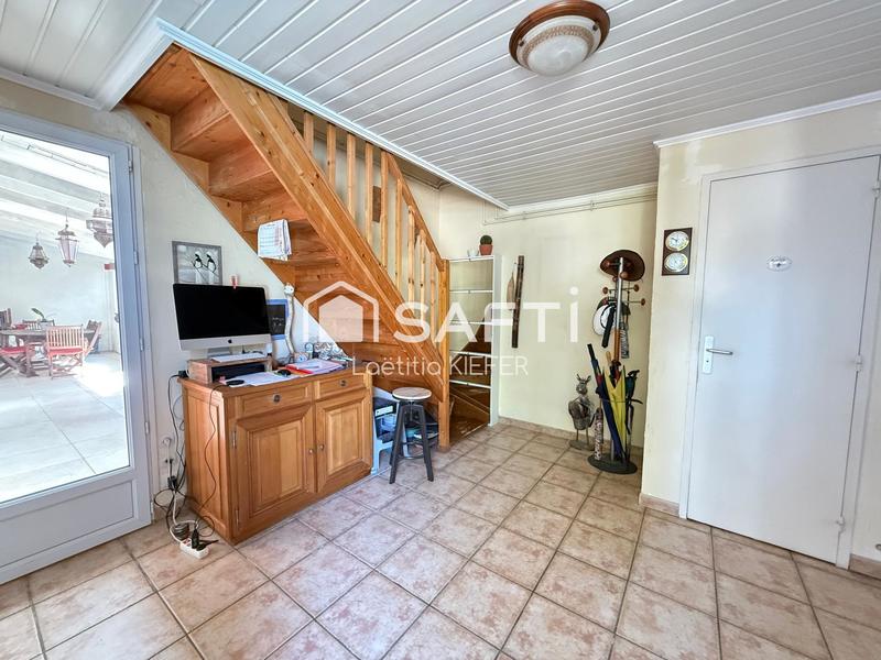 Maison - 198 m² - 10 pièces