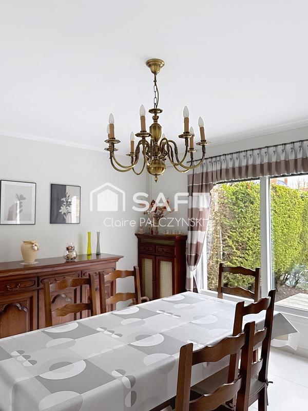 Maison - 115 m² - 7 pièces