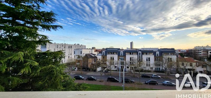 Appartement - 80 m² - 4 pièces