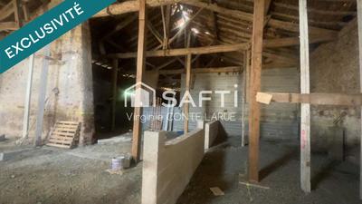 Maison - 250 m² - 1 pièce