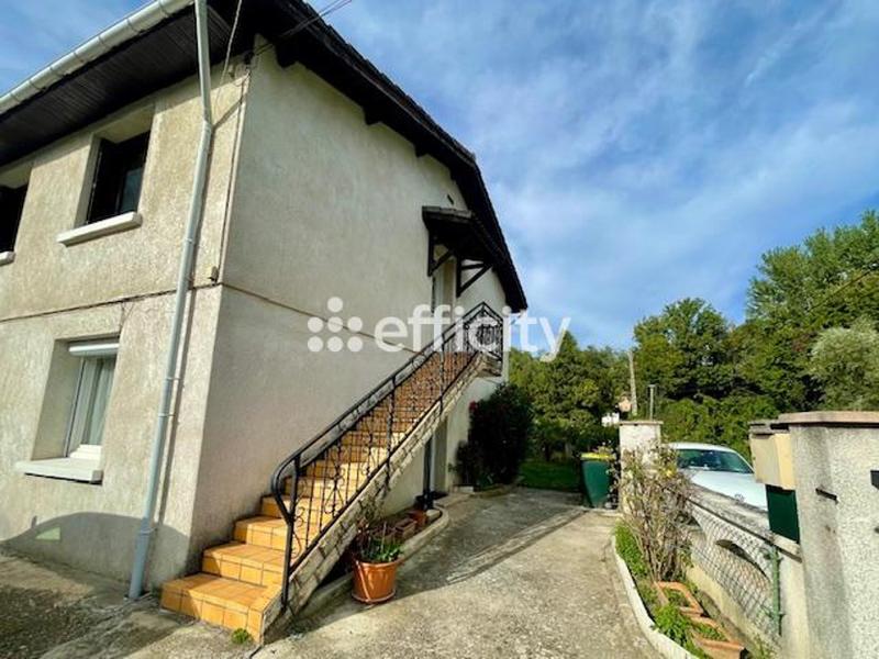 Maison - 152 m² - 5 pièces