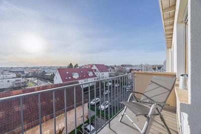 Appartement - 85 m² - 4 pièces