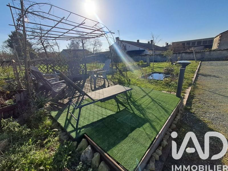 Maison - 202 m² - 5 pièces