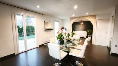 Maison - 113 m² - 5 pièces