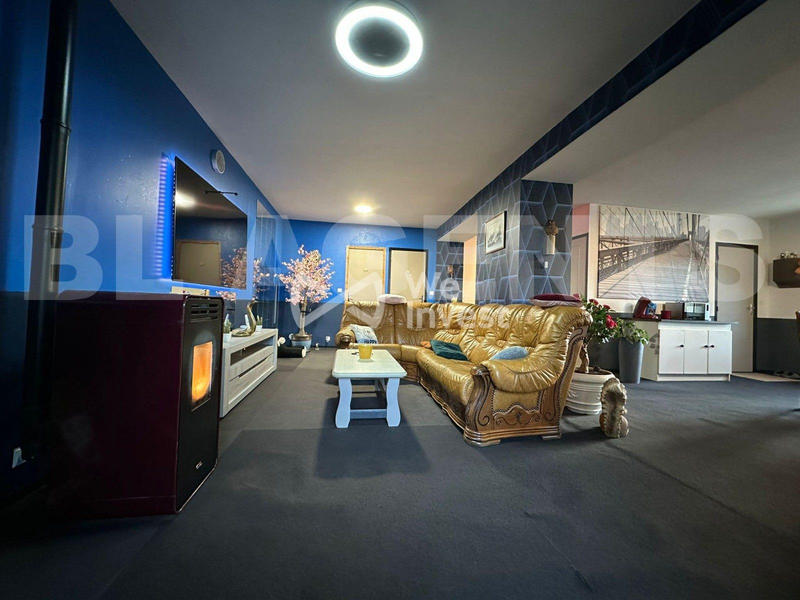 Maison - 182 m² - 5 pièces