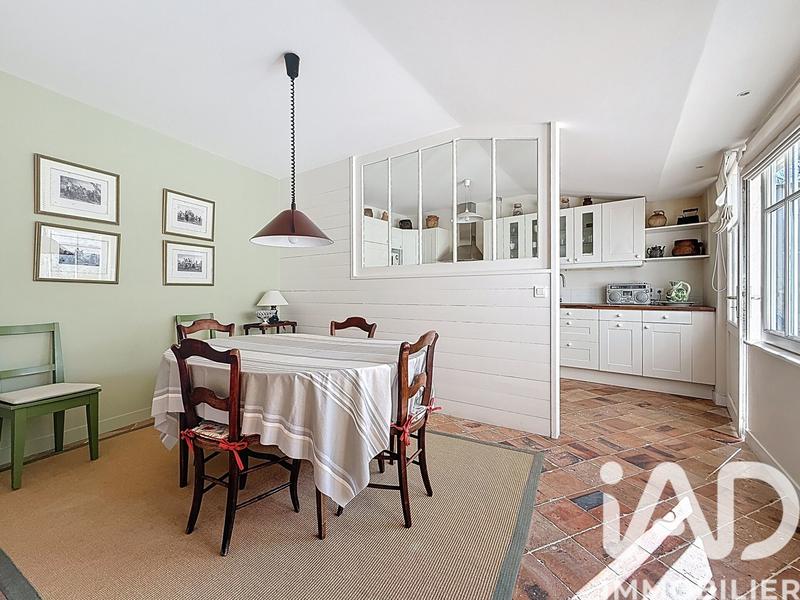 Maison - 195 m² - 7 pièces