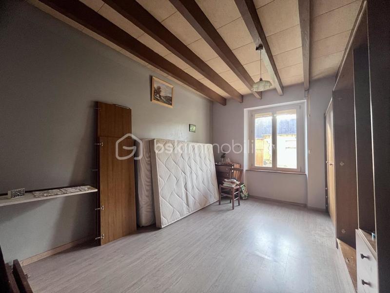 Maison - 191 m² - 8 pièces