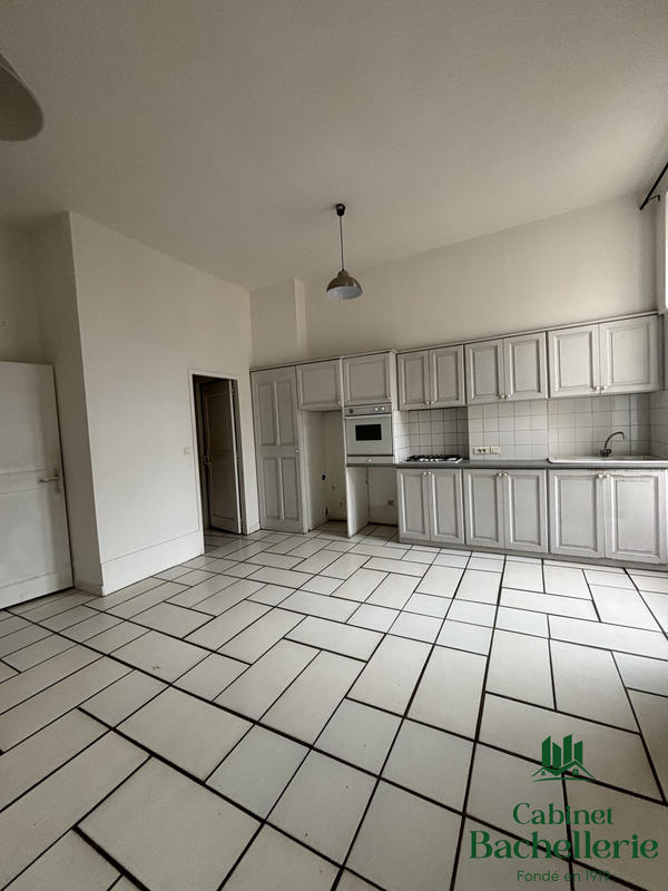 Appartement - 57 m² - 3 pièces