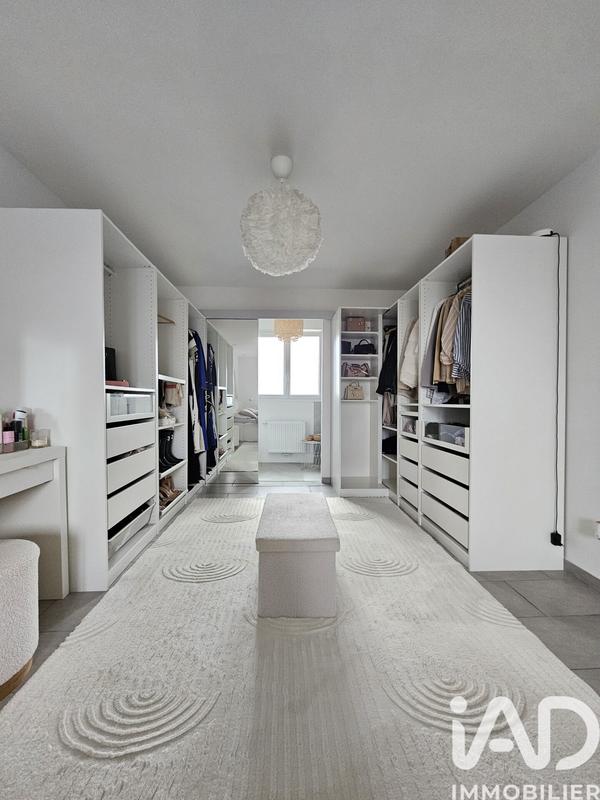 Maison - 120 m² - 4 pièces