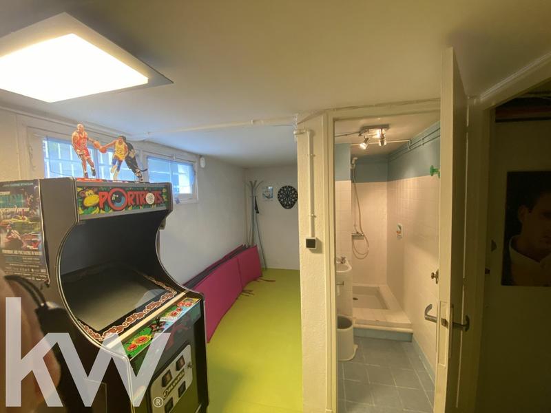 Maison - 190 m² - 6 pièces