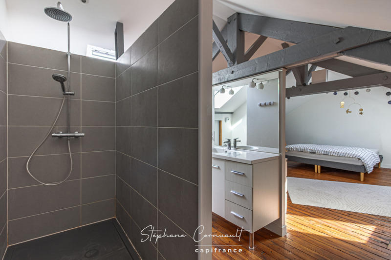 Maison - 147 m² - 5 pièces