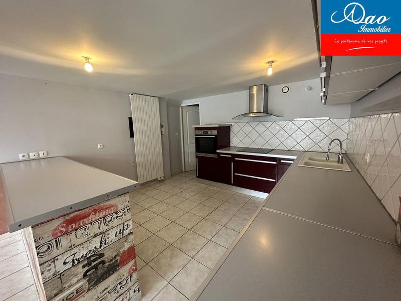 Loft - 176 m² - 5 pièces