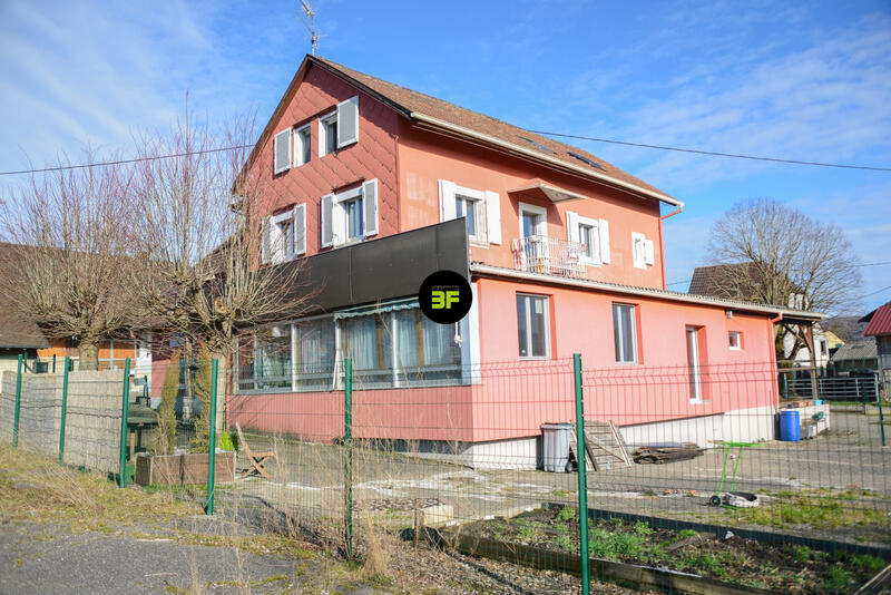 Maison - 495 m²