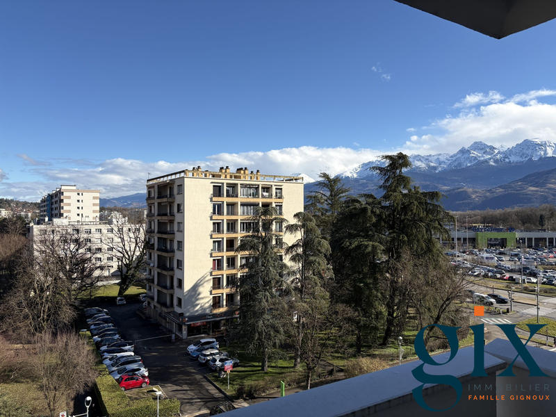 Appartement - 76 m² - 3 pièces