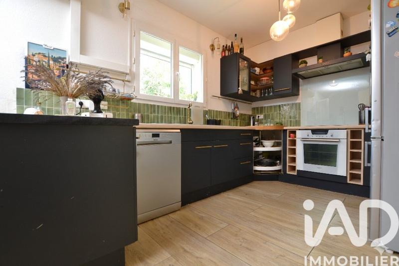 Maison - 94 m² - 4 pièces