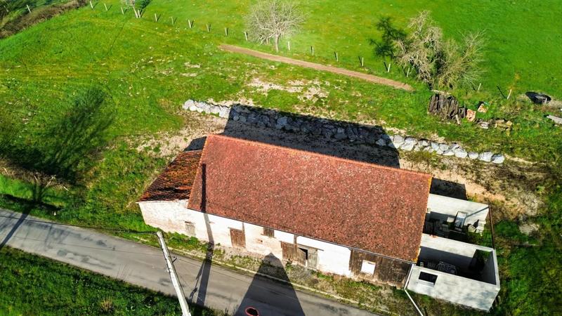 Longère - 190 m² - 1 pièce