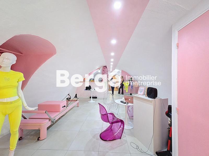 Local commercial - 135 m²