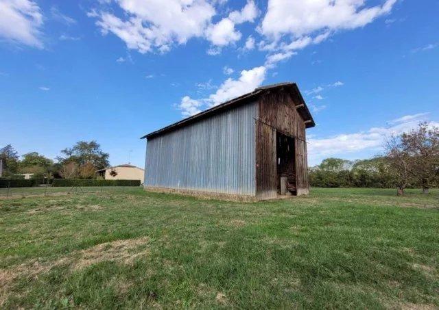 Grange - 90 m² - 1 pièce