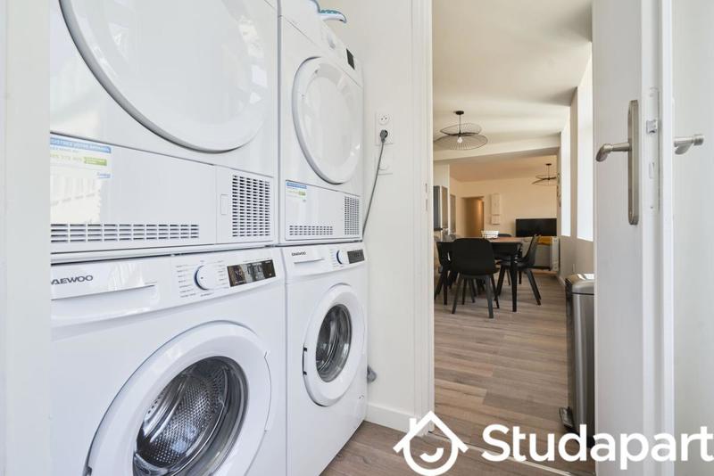 Chambre - 10 m² - 1 pièce