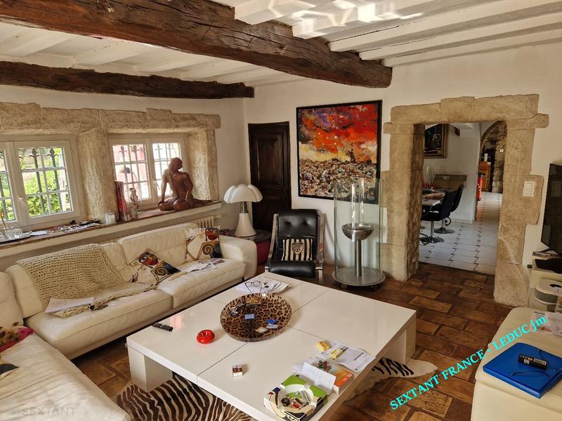 Bastide - 610 m² - 25 pièces