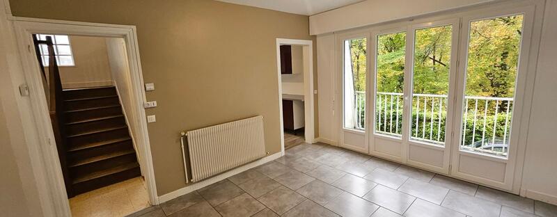 Maison - 95 m² - 4 pièces