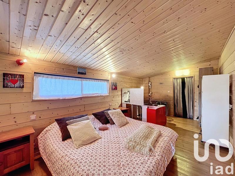 Châlet - 200 m² - 8 pièces