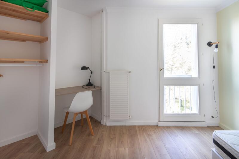 Appartement - 100 m² - 5 pièces