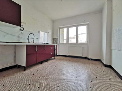 Maison - 82 m² - 4 pièces